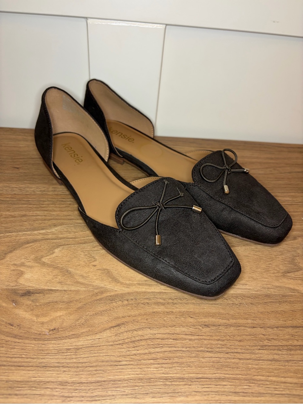 Kensie Brown D'Orsay Flat Loafers with Bow Accent